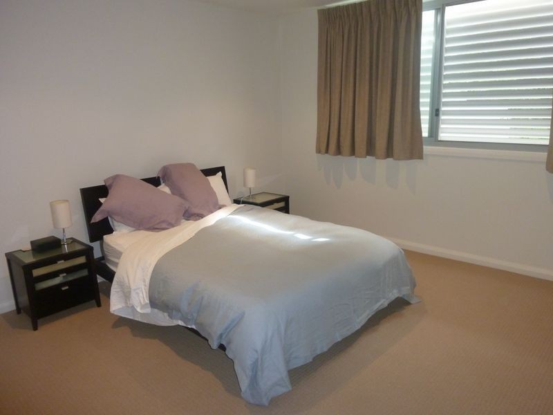 12/28 Canberra Avenue, Forrest ACT 2603