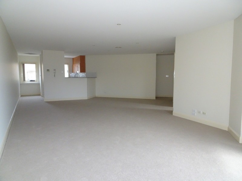 108/5 Empire Circuit, Forrest ACT 2603