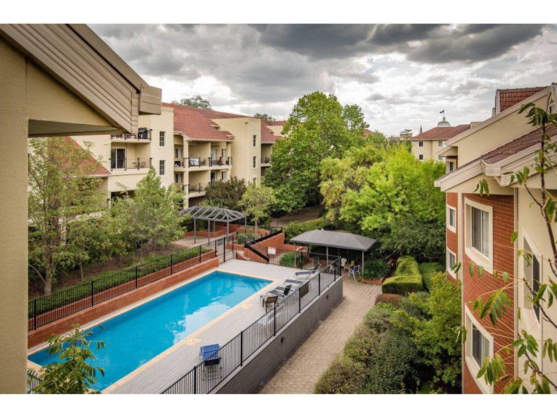 108/5 Empire Circuit, Forrest ACT 2603