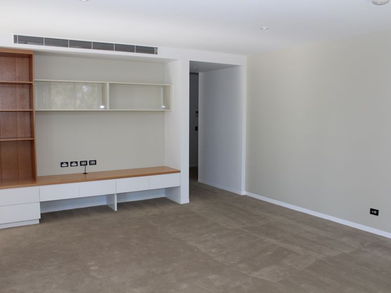 320/2 Grose Street, Deakin ACT 2600