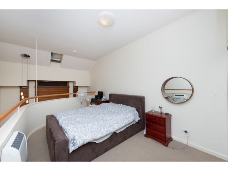 49/18 Captain Cook Crescent, Griffith ACT 2603