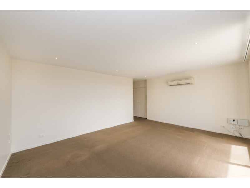 84/10 Hinder Street, Gungahlin ACT 2912