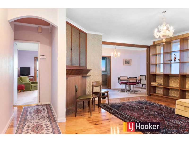 25 Hamelin Crescent, Narrabundah ACT 2604