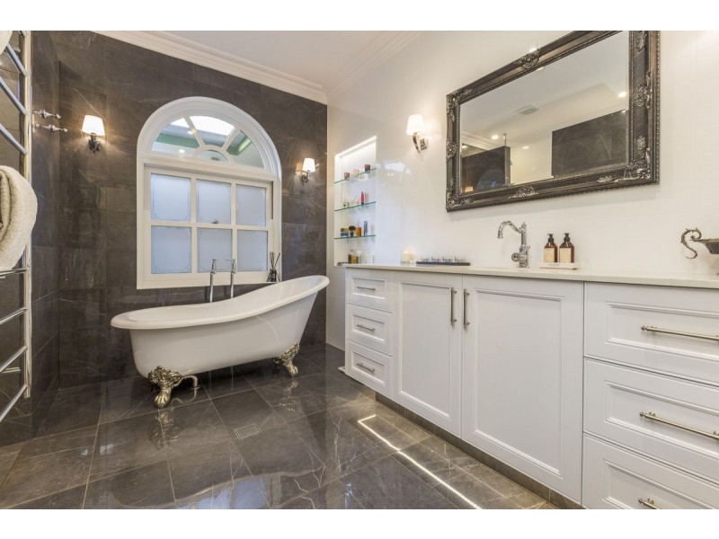 95 Jansz Crescent, Griffith ACT 2603
