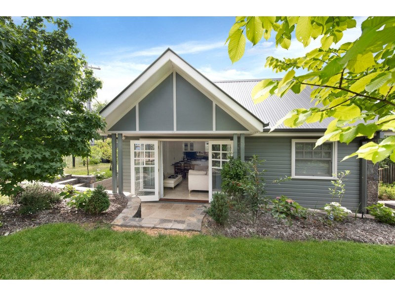 95 Jansz Crescent, Griffith ACT 2603