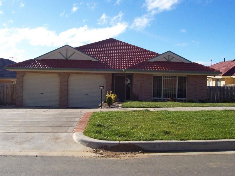 40 Sugarloaf Circle, Palmerston ACT 2913