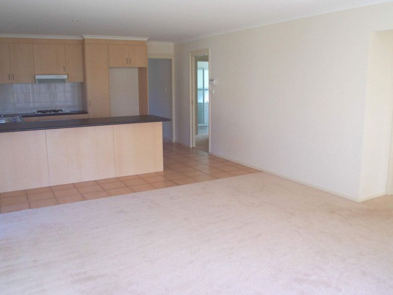 40 Sugarloaf Circle, Palmerston ACT 2913