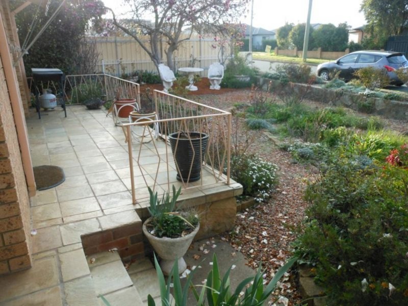 2 Margaret Street, Queanbeyan NSW 2620