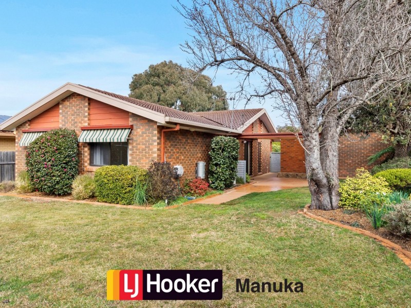 61 Summerville Crescent, Florey ACT 2615