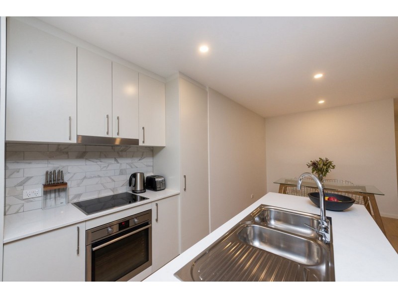 13/111 Canberra Avenue, Griffith ACT 2603