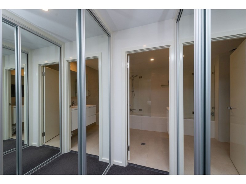 13/111 Canberra Avenue, Griffith ACT 2603