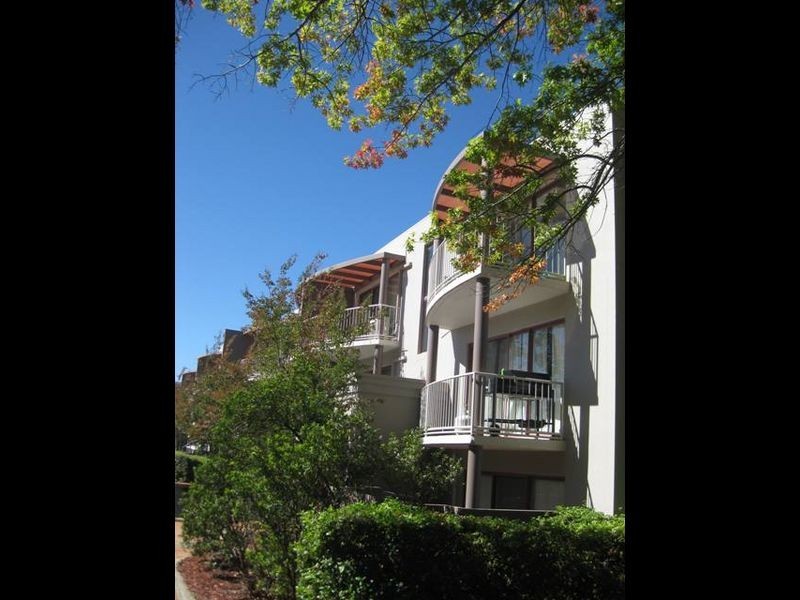 37/15 Howitt Street, Kingston ACT 2604