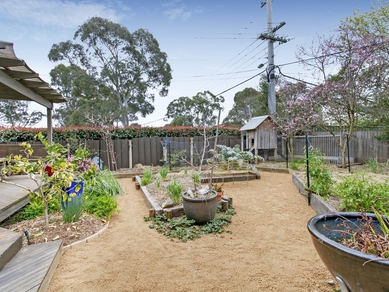 14 Wade Street, Watson ACT 2602