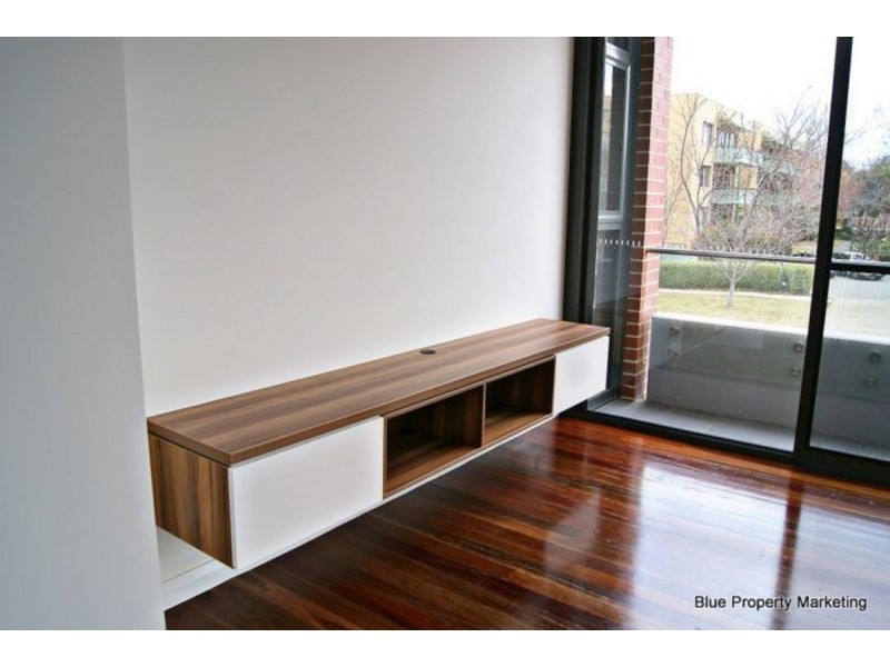 8/19 Leichardt Street, Kingston ACT 2604