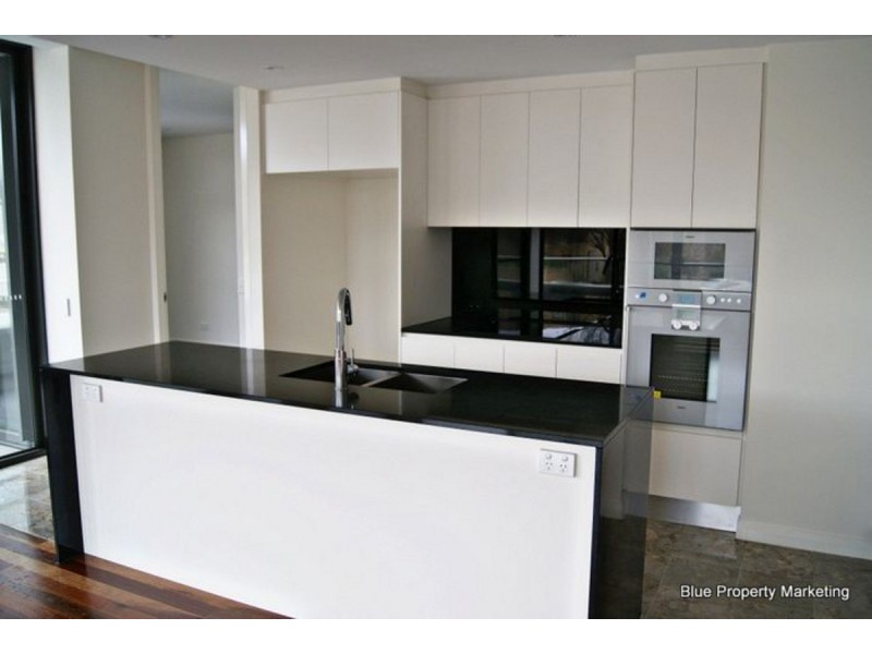8/19 Leichardt Street, Kingston ACT 2604