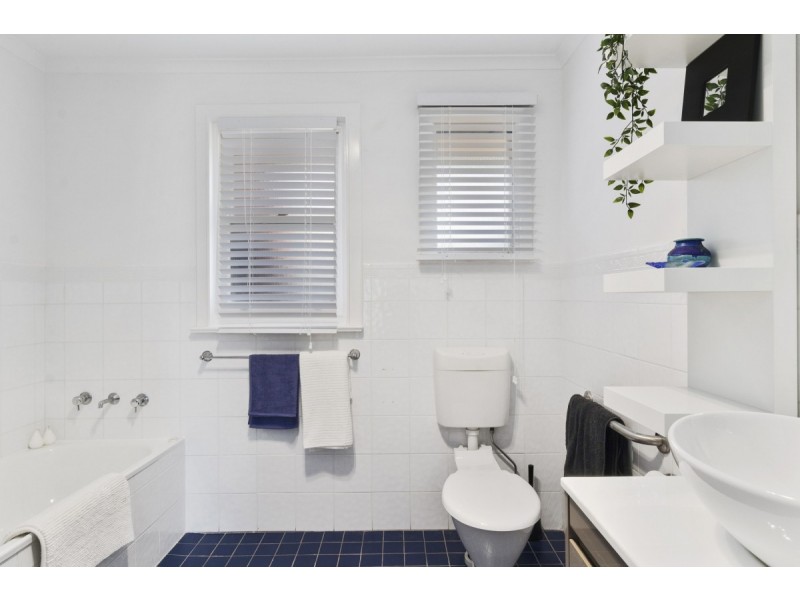 81 Buxton Street, Deakin ACT 2600