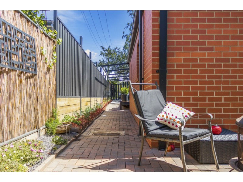 81 Buxton Street, Deakin ACT 2600