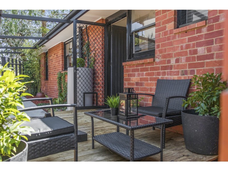 81 Buxton Street, Deakin ACT 2600