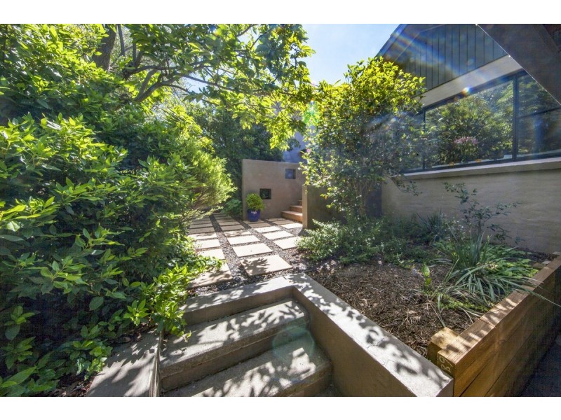 286 Goyder Street, Narrabundah ACT 2604