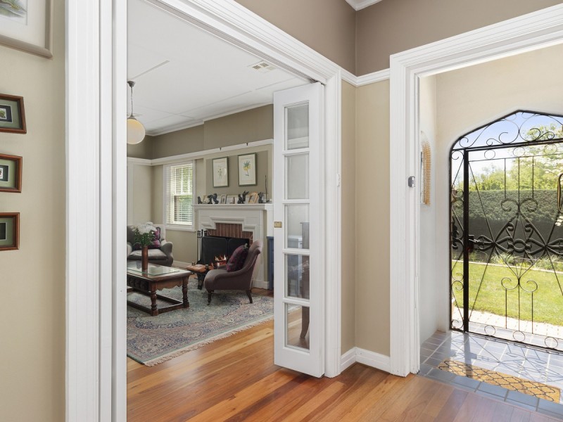 13 Durville Crescent, Griffith ACT 2603