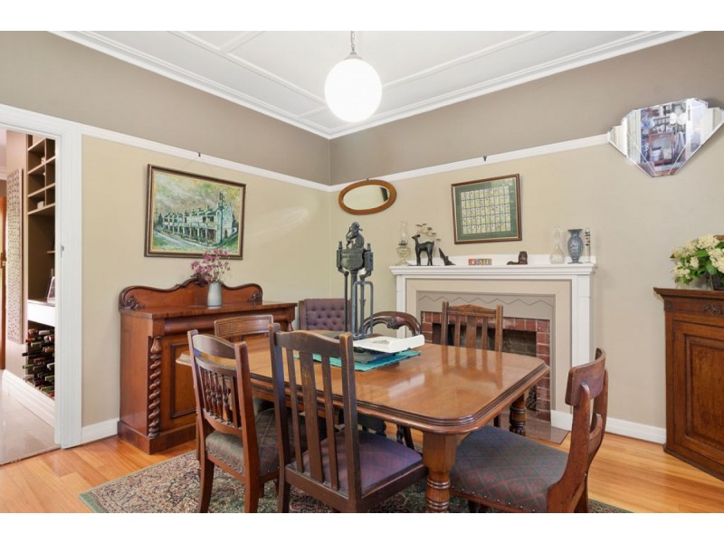 13 Durville Crescent, Griffith ACT 2603