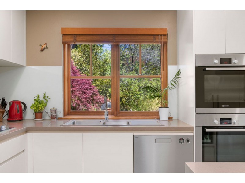 13 Durville Crescent, Griffith ACT 2603