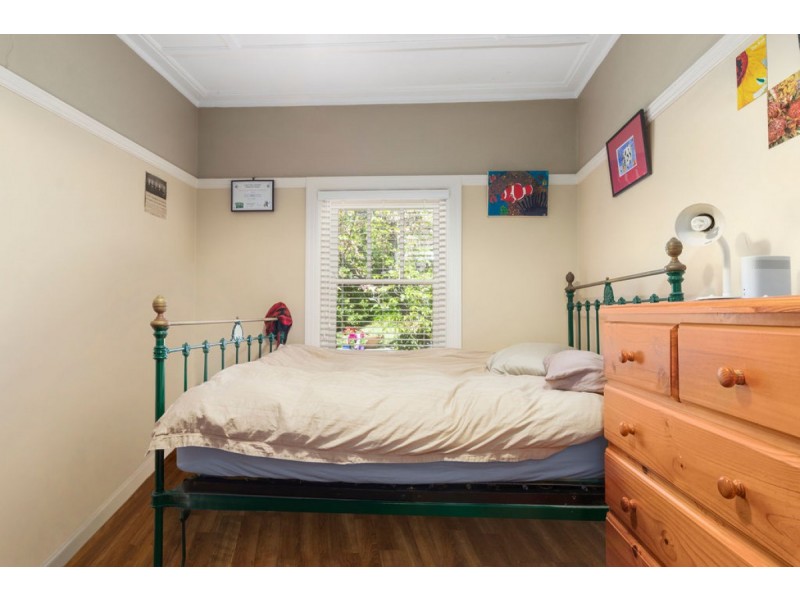 13 Durville Crescent, Griffith ACT 2603