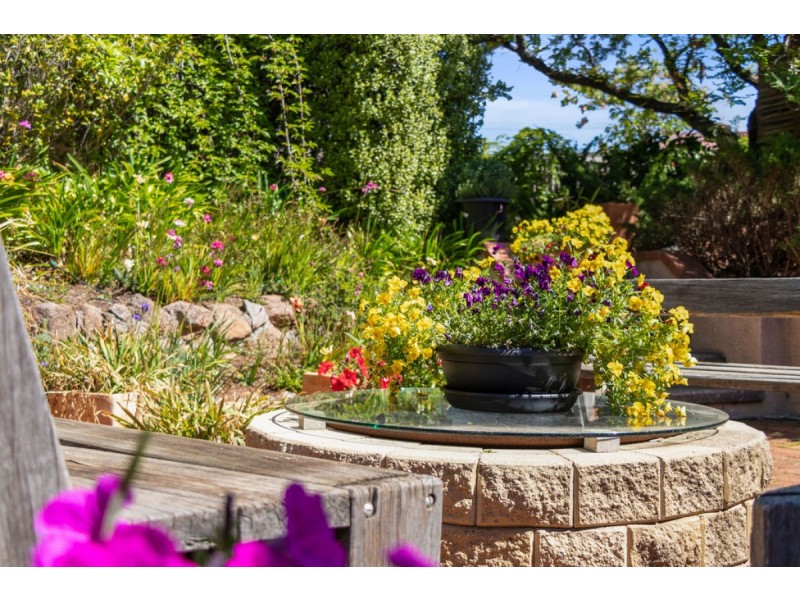 13 Durville Crescent, Griffith ACT 2603