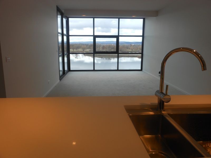 14/35 Eastlake Parade, Kingston ACT 2604