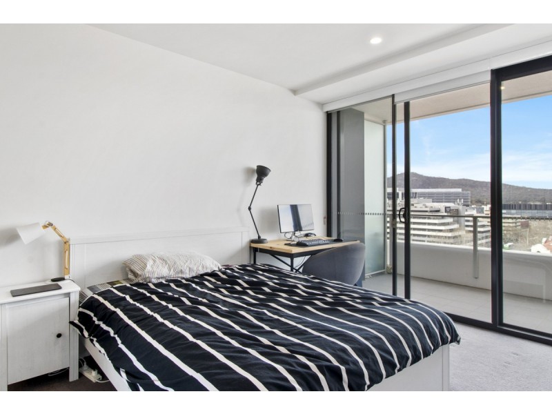 87/45 West Row, City ACT 2601