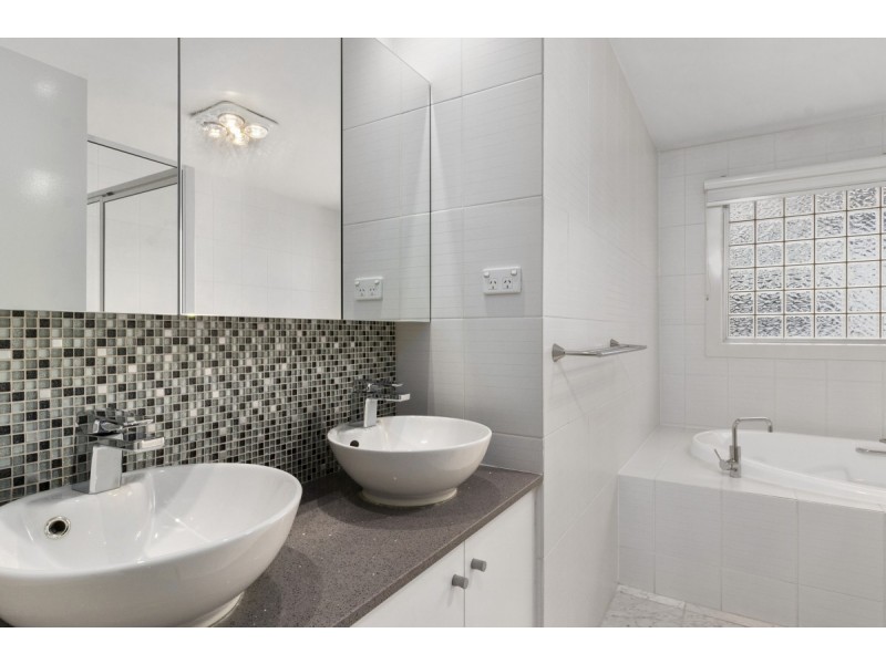 14 Nathan Street, Deakin ACT 2600