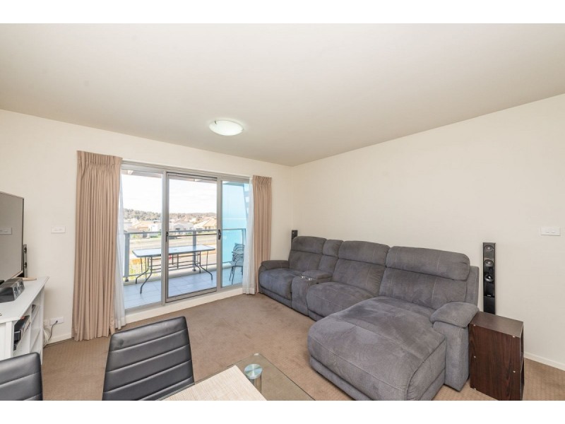 70/311 Flemington Road, Franklin ACT 2913