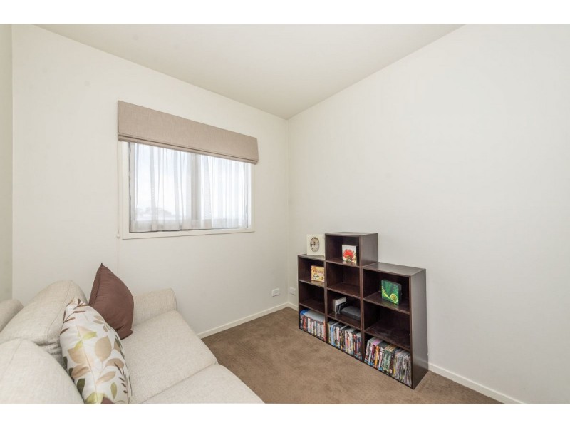 70/311 Flemington Road, Franklin ACT 2913