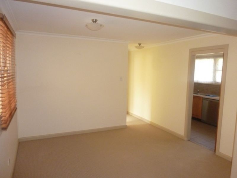 112 Carnegie Crescent, Griffith ACT 2603