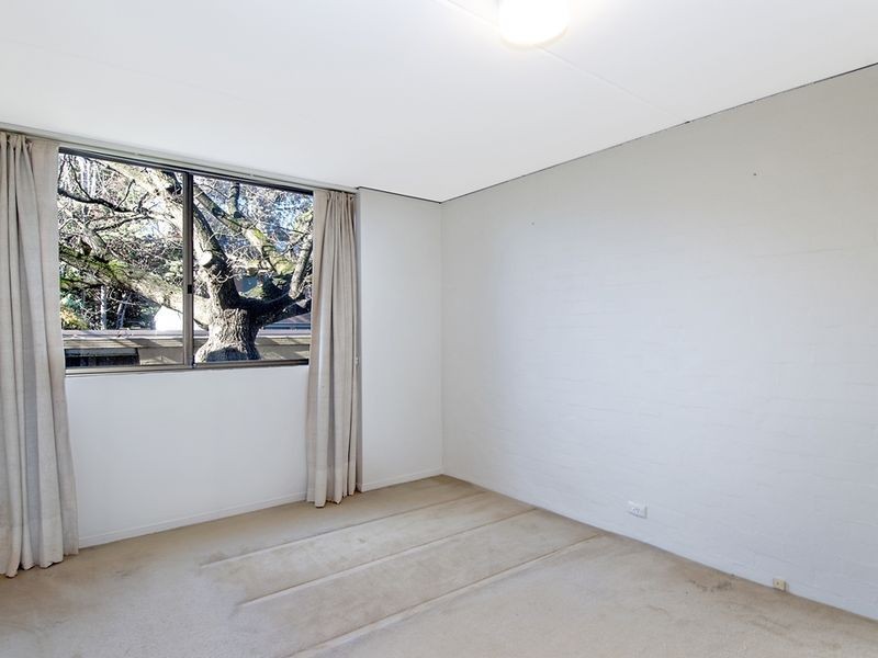 15/18 Currie Crescent, Kingston ACT 2604