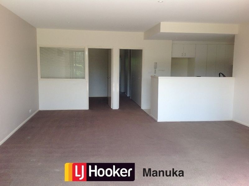 2/1 Drew Street, Greenway ACT 2900