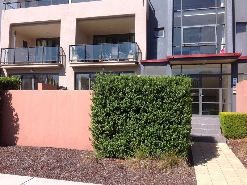 2/1 Drew Street, Greenway ACT 2900
