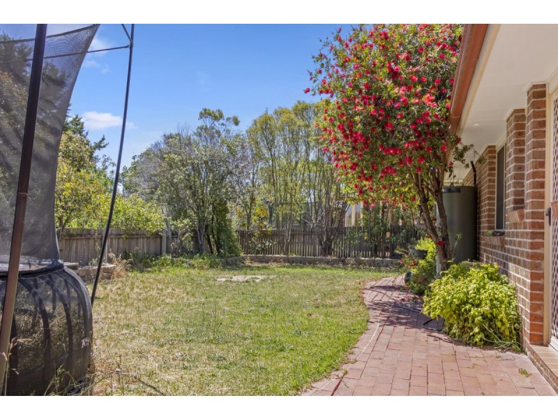 69 Jacaranda Drive, Jerrabomberra NSW 2619