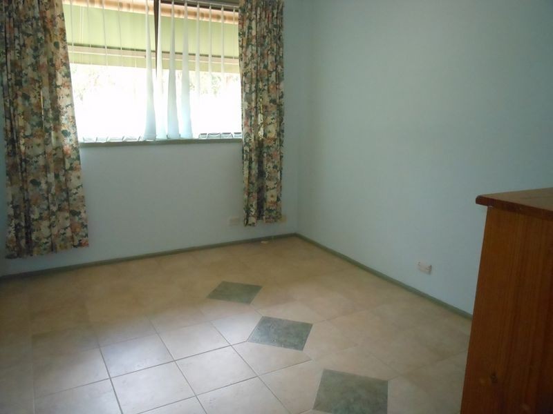 1 Warby Place, Charnwood ACT 2615