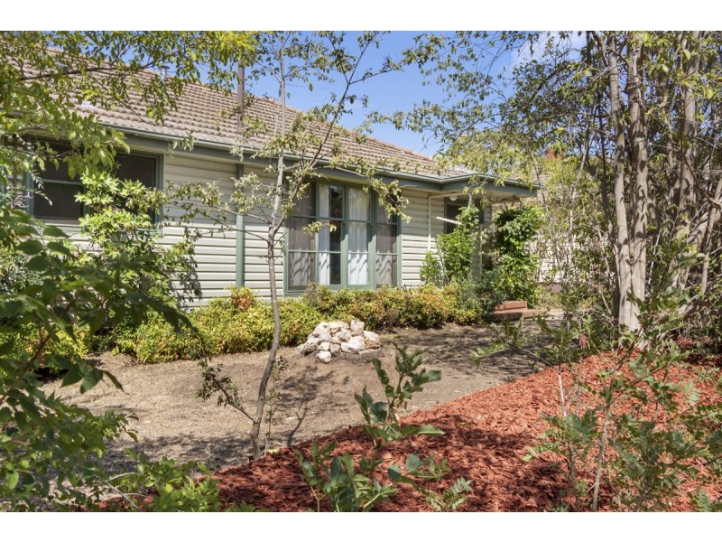 23 Walker Crescent, Griffith ACT 2603