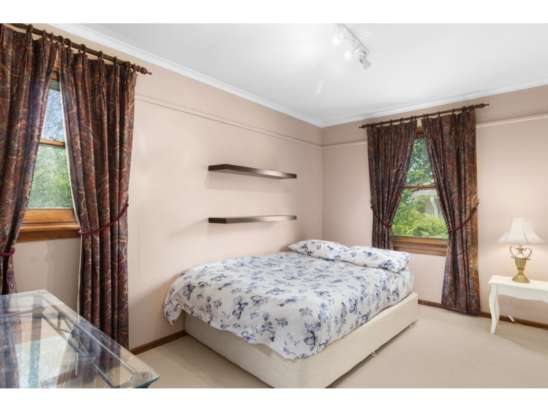 23 Walker Crescent, Griffith ACT 2603