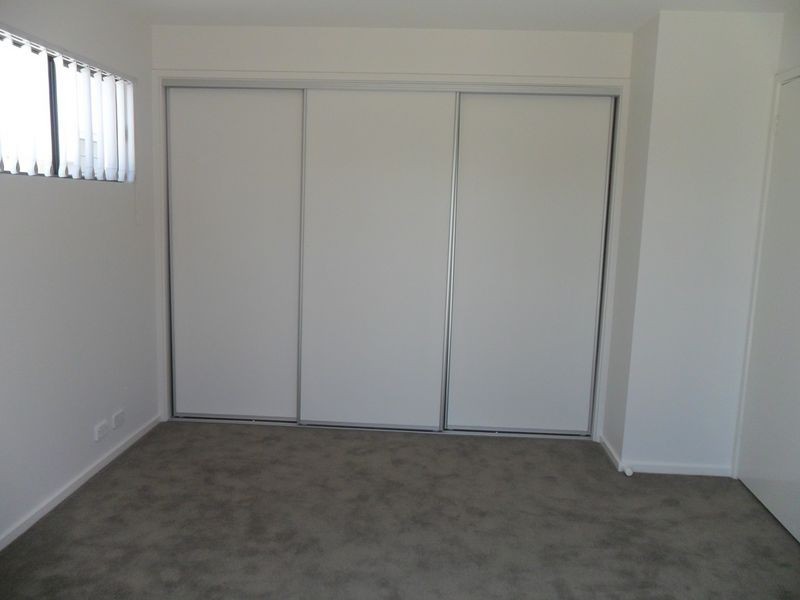 70/39 Jerrabomberra Avenue, Narrabundah ACT 2604