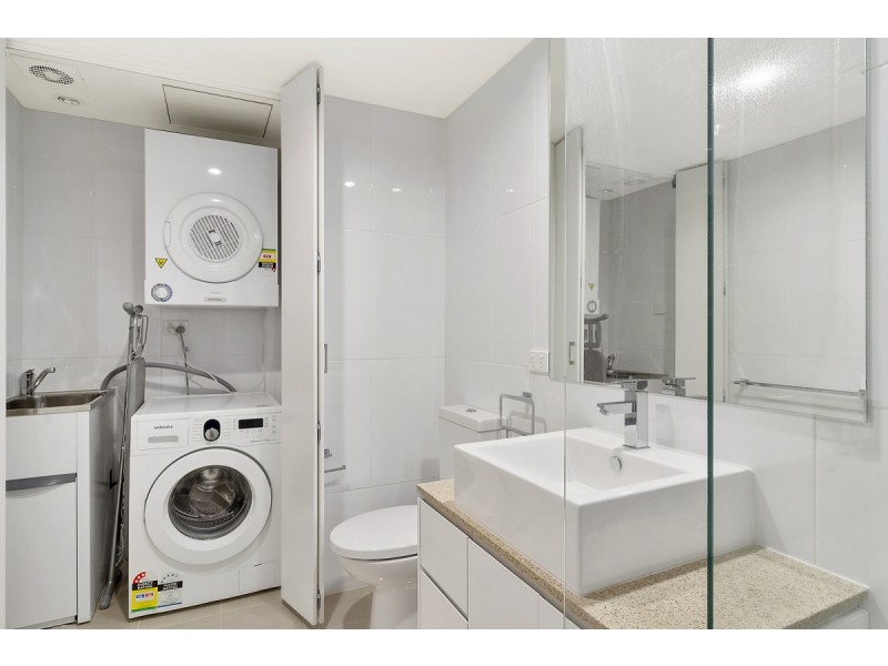 125/10 ipima Street, Braddon ACT 2612