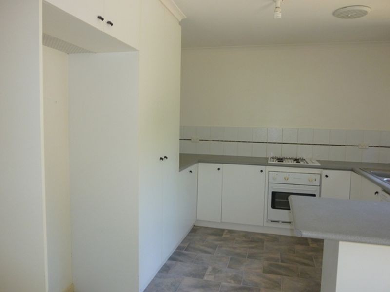 27 Warabin Crescent, Ngunnawal ACT 2913