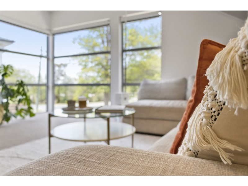 18 Carnegie Crescent, Narrabundah ACT 2604