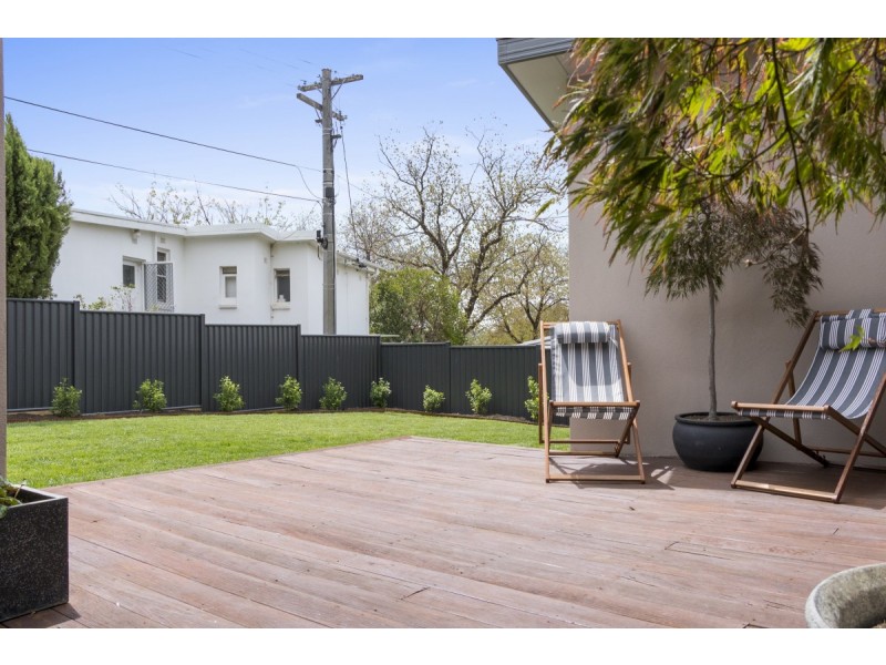 18 Carnegie Crescent, Narrabundah ACT 2604