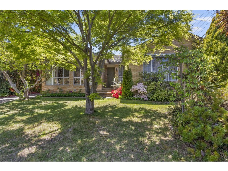 15 Pope Street, Hughes ACT 2605