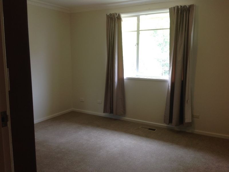 115 Gilmore Cresent, Garran ACT 2605