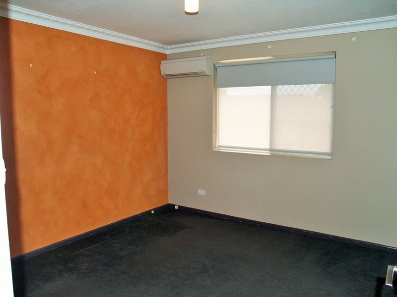 4/9 Gerald Street, Queanbeyan NSW 2620