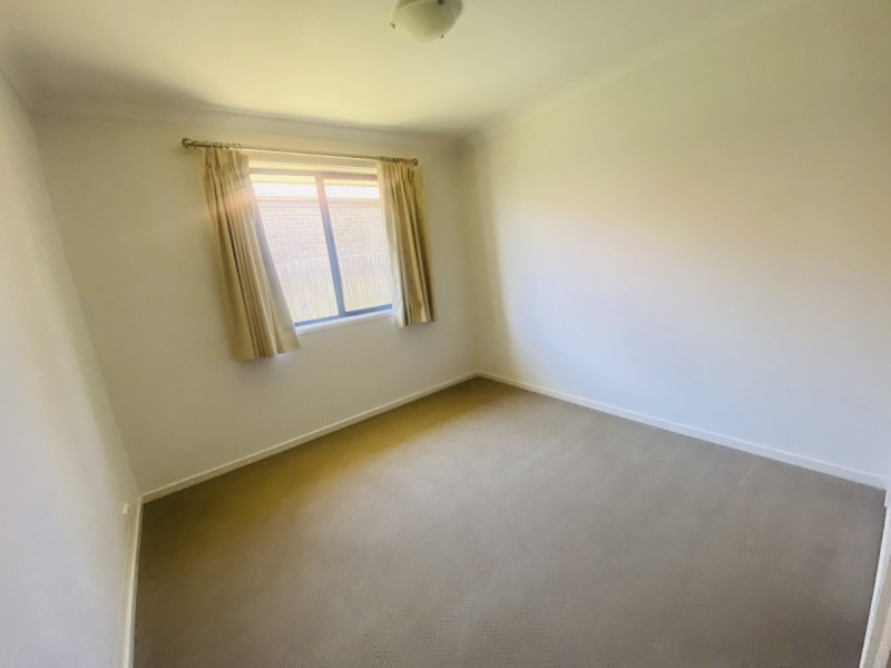 84 Hollows Circuit, Macgregor ACT 2615